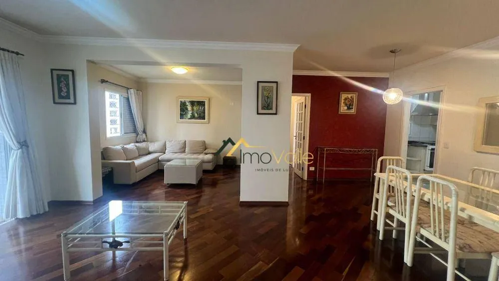 Apartamento, 3 quartos, 137 m² - Foto 2