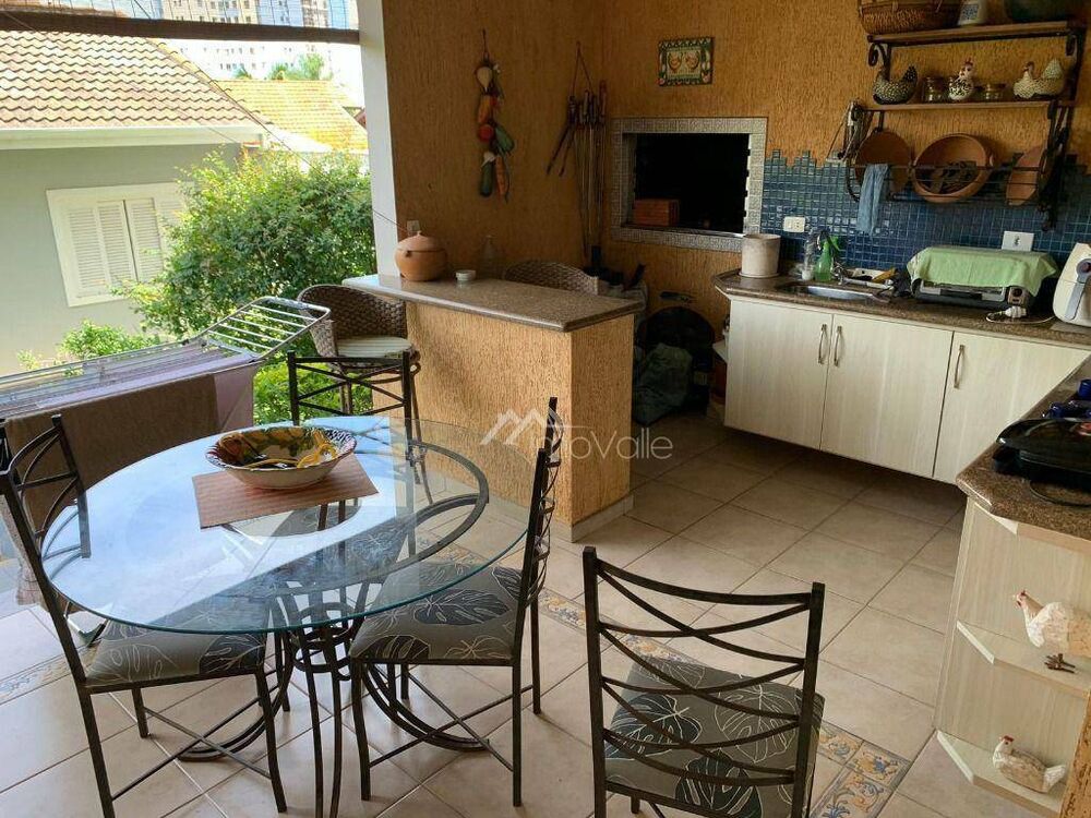 Casa, 3 quartos, 270 m² - Foto 5