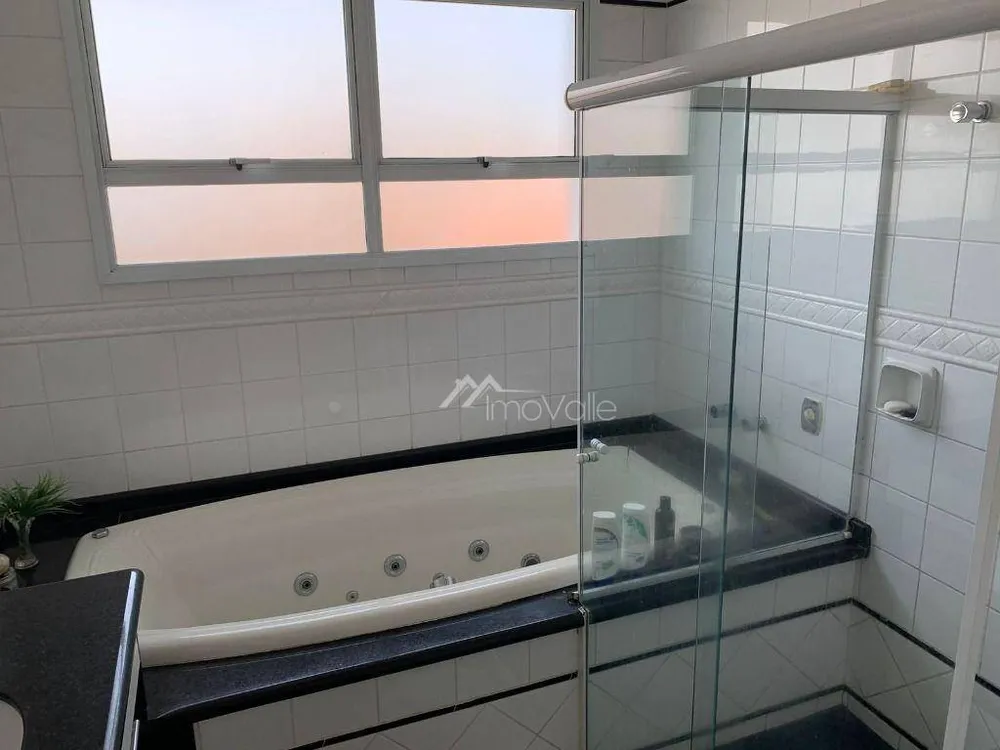 Casa, 3 quartos, 270 m² - Foto 12