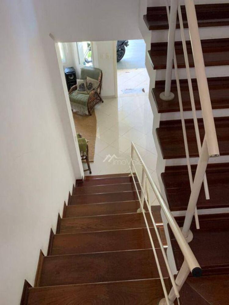 Casa, 3 quartos, 270 m² - Foto 8