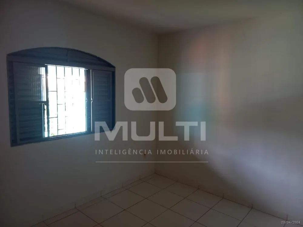 Casa, 3 quartos, 126 m² - Foto 2