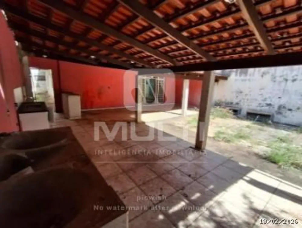 Casa, 3 quartos, 210 m² - Foto 1