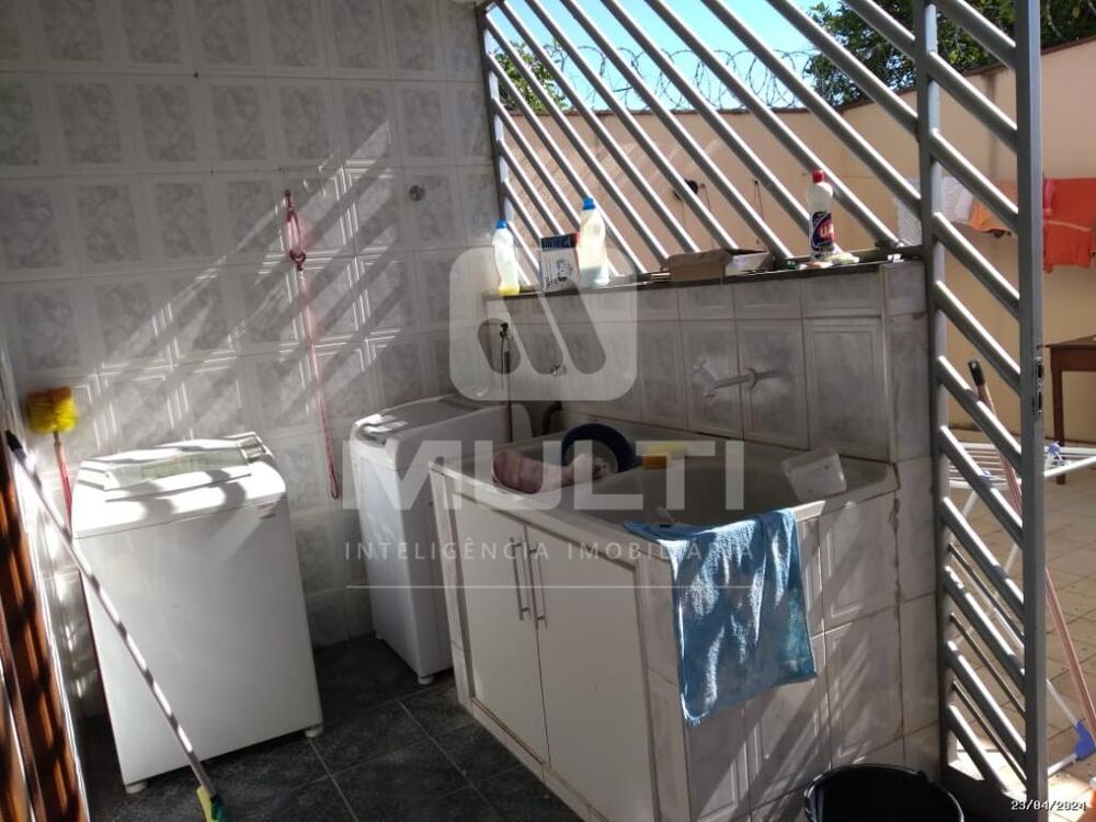 Casa, 3 quartos, 250 m² - Foto 7