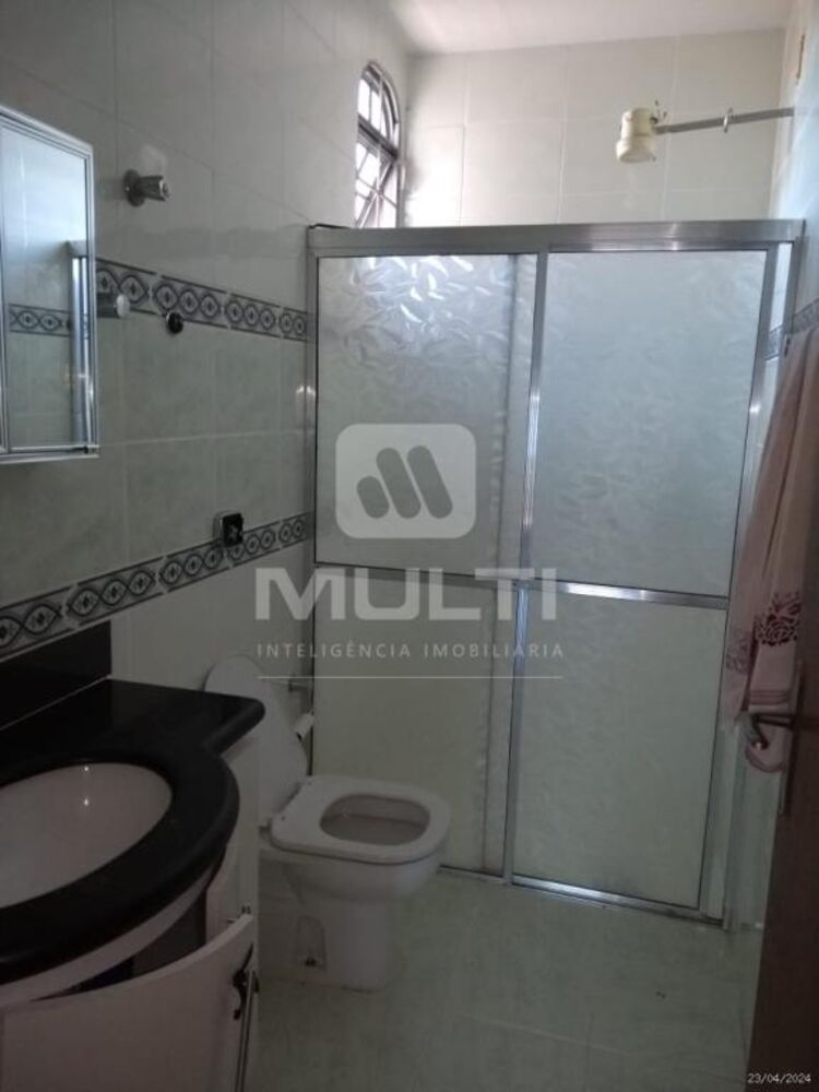 Casa, 3 quartos, 250 m² - Foto 18