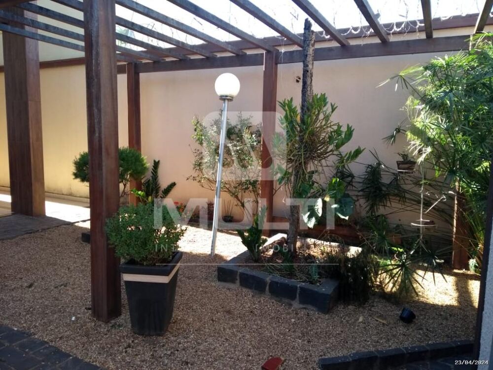 Casa, 3 quartos, 250 m² - Foto 19