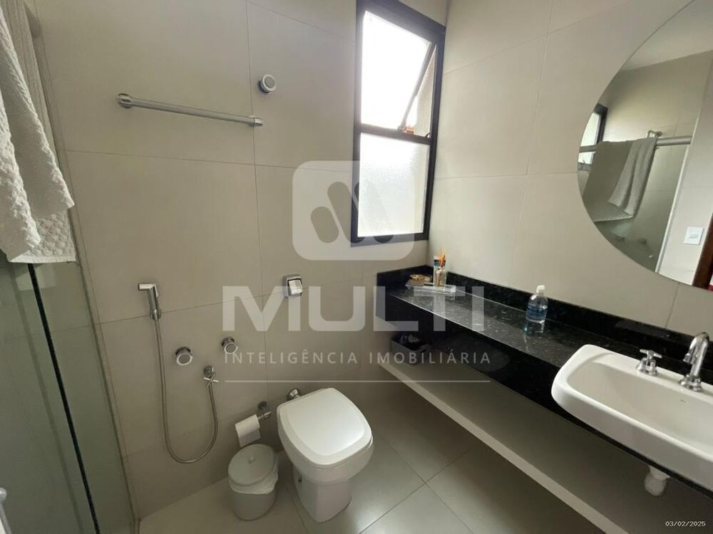 Casa, 3 quartos, 342 m² - Foto 24