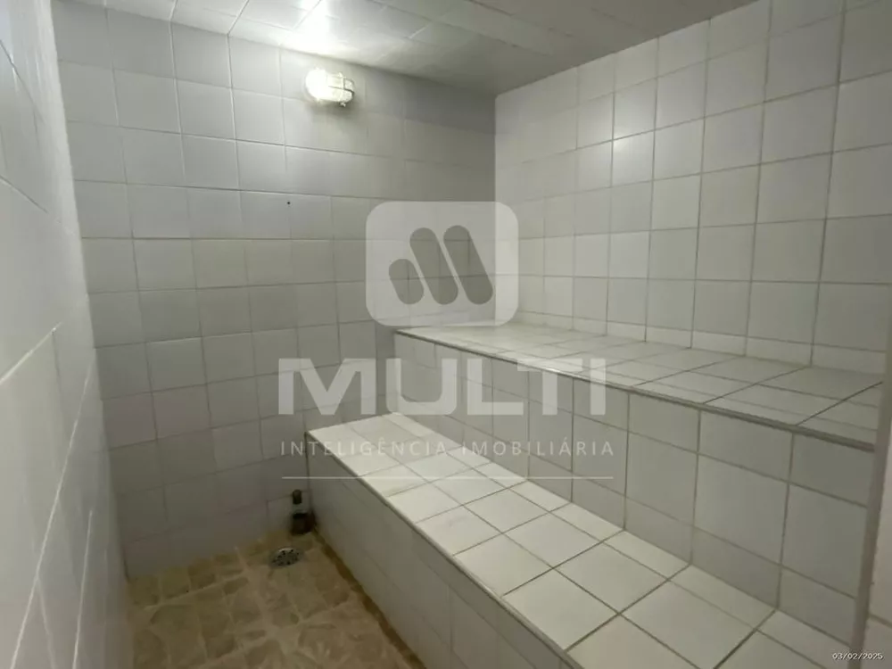 Casa, 3 quartos, 342 m² - Foto 14