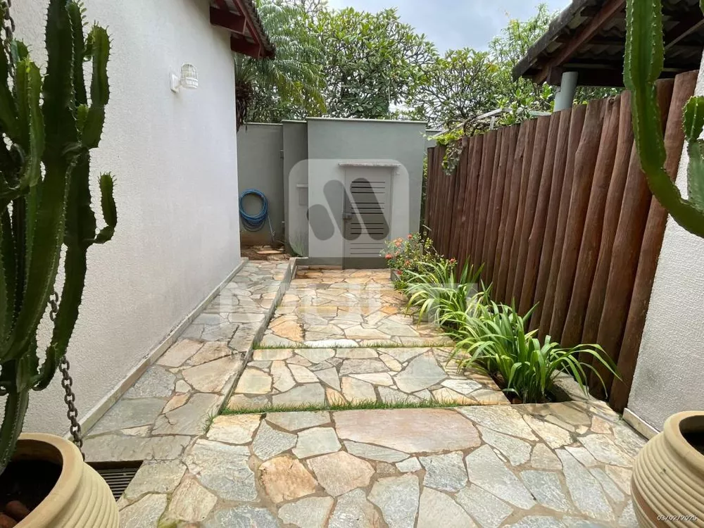 Casa, 3 quartos, 342 m² - Foto 8