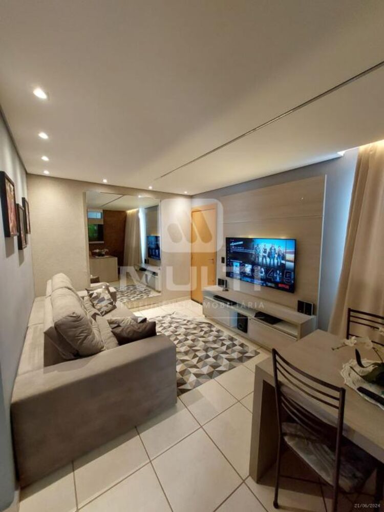 Apartamento à venda com 2 quartos, 50m² - Foto 1