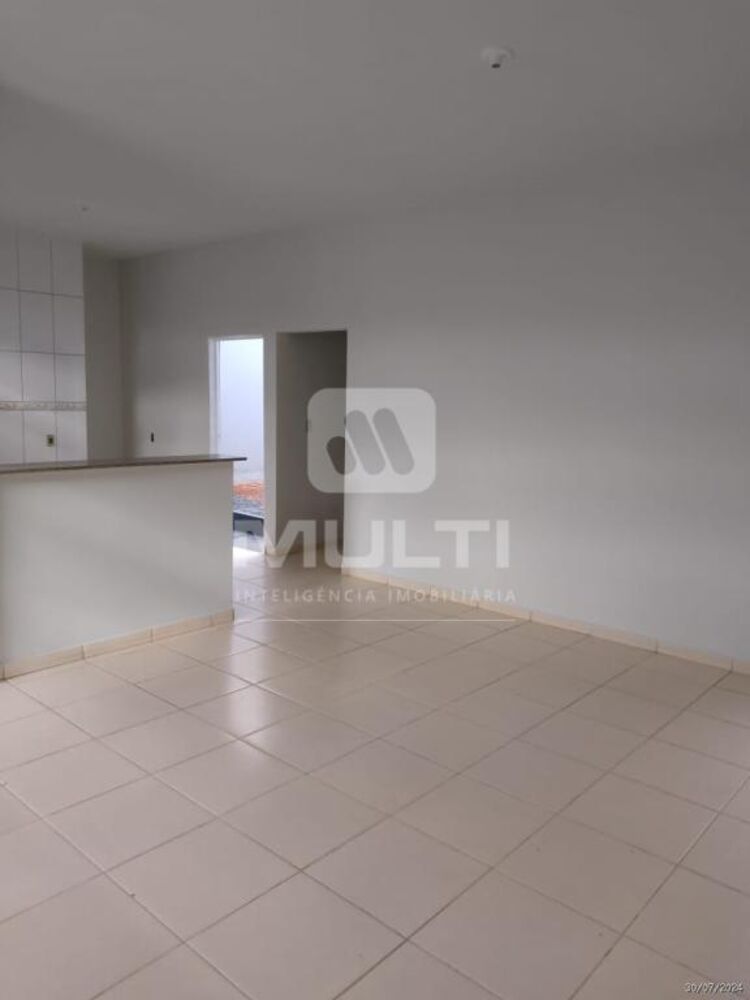 Casa, 2 quartos, 70 m² - Foto 1
