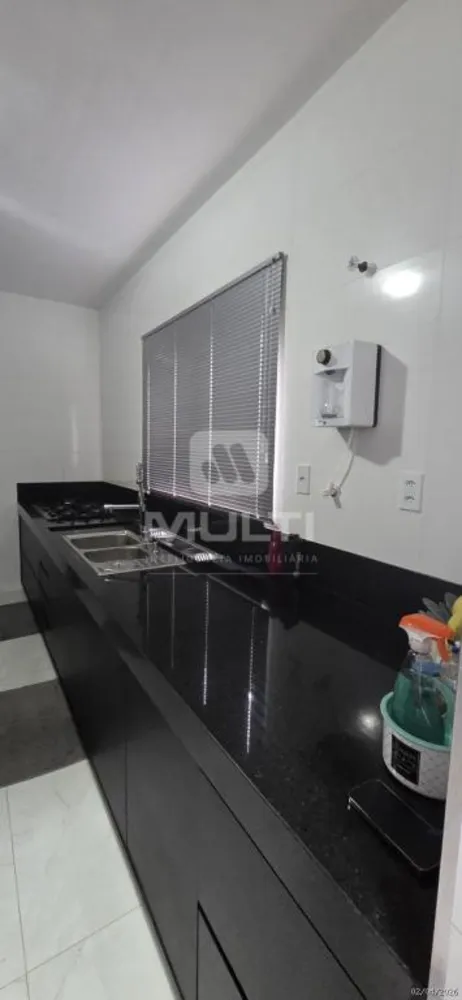 Casa, 3 quartos, 192 m² - Foto 6