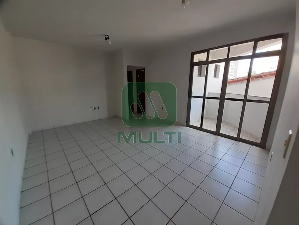 Apartamento à venda com 2 quartos, 84m² - Foto 1