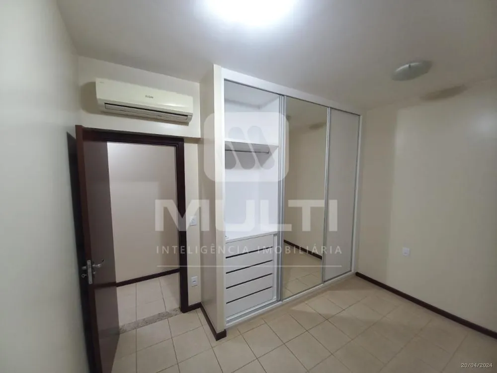 Casa, 3 quartos, 262 m² - Foto 6