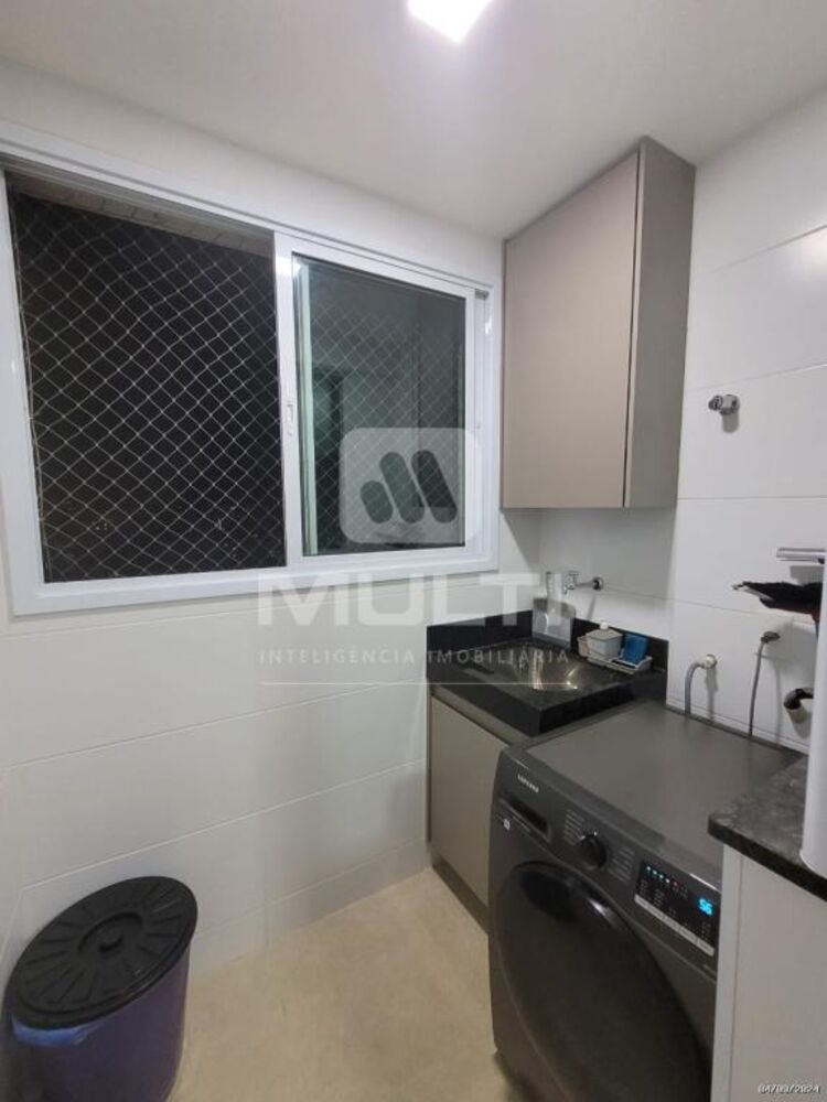 Apartamento à venda com 3 quartos, 77m² - Foto 9