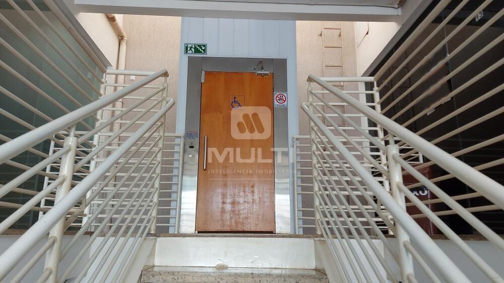 Prédio Inteiro à venda com 1 quarto, 410m² - Foto 2