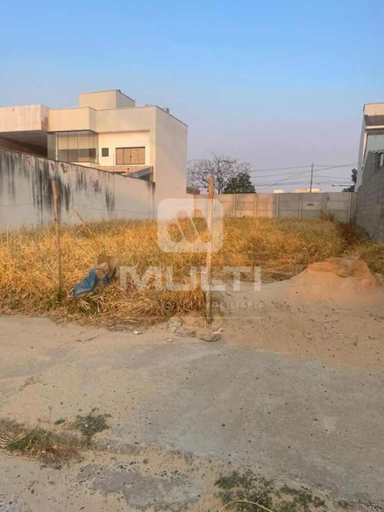 Terreno, 261 m² - Foto 1