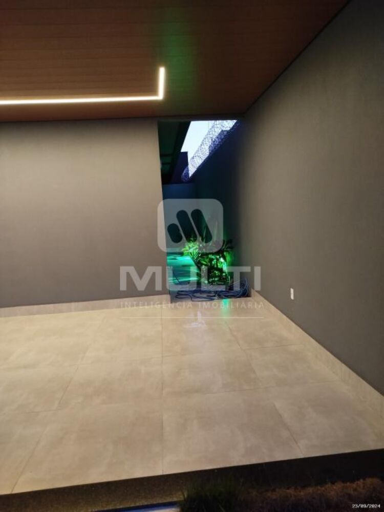 Casa à venda com 3 quartos, 144m² - Foto 19