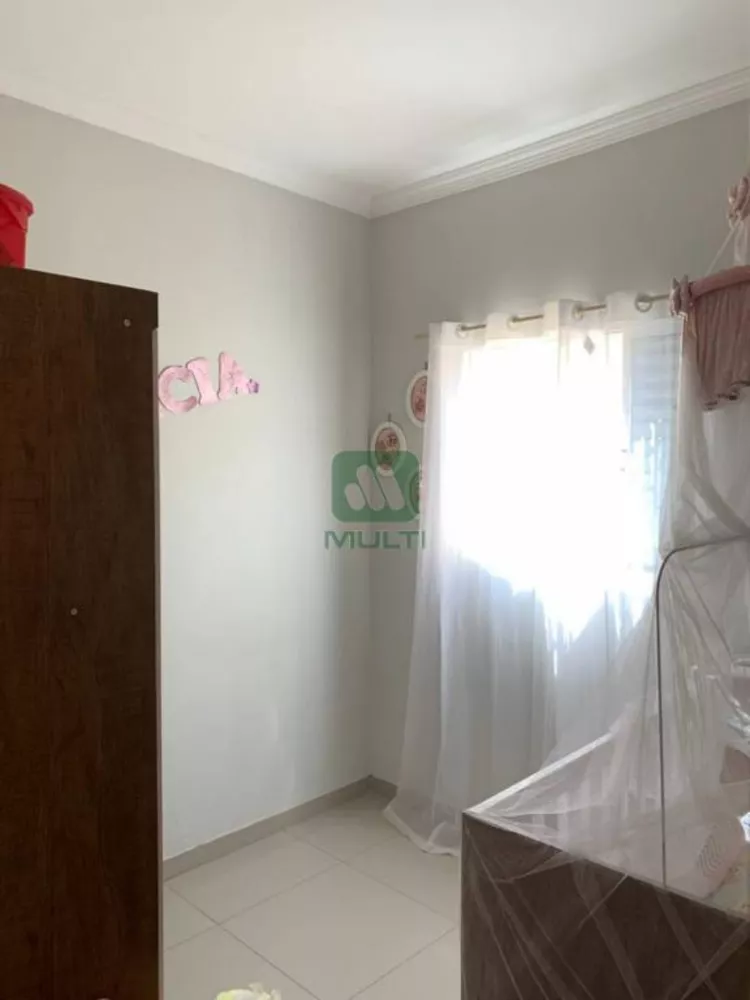 Casa à venda com 3 quartos, 145m² - Foto 14