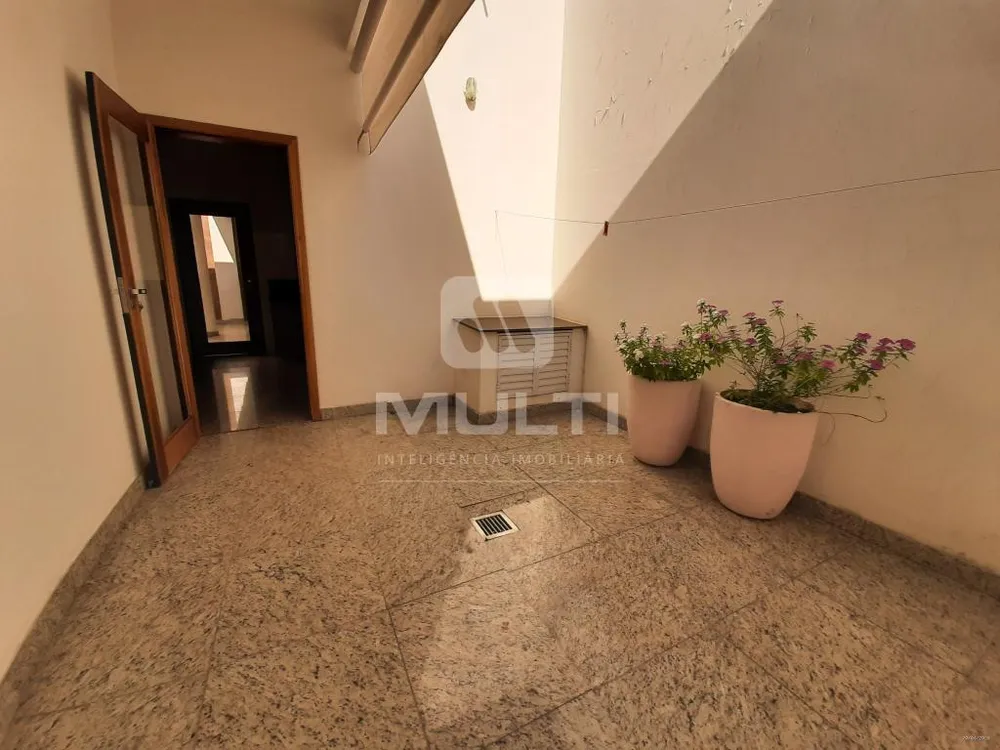 Casa, 3 quartos, 207 m² - Foto 11