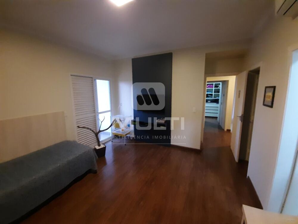 Casa, 3 quartos, 235 m² - Foto 16