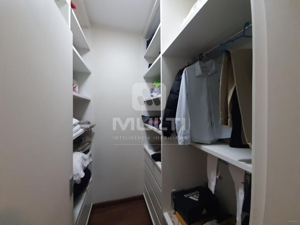 Casa, 3 quartos, 235 m² - Foto 18