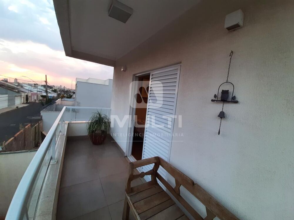 Casa, 3 quartos, 235 m² - Foto 26