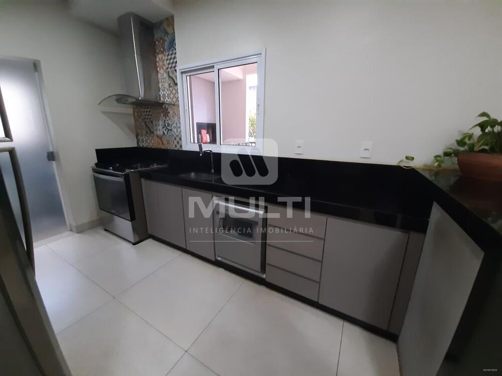 Casa, 3 quartos, 235 m² - Foto 7