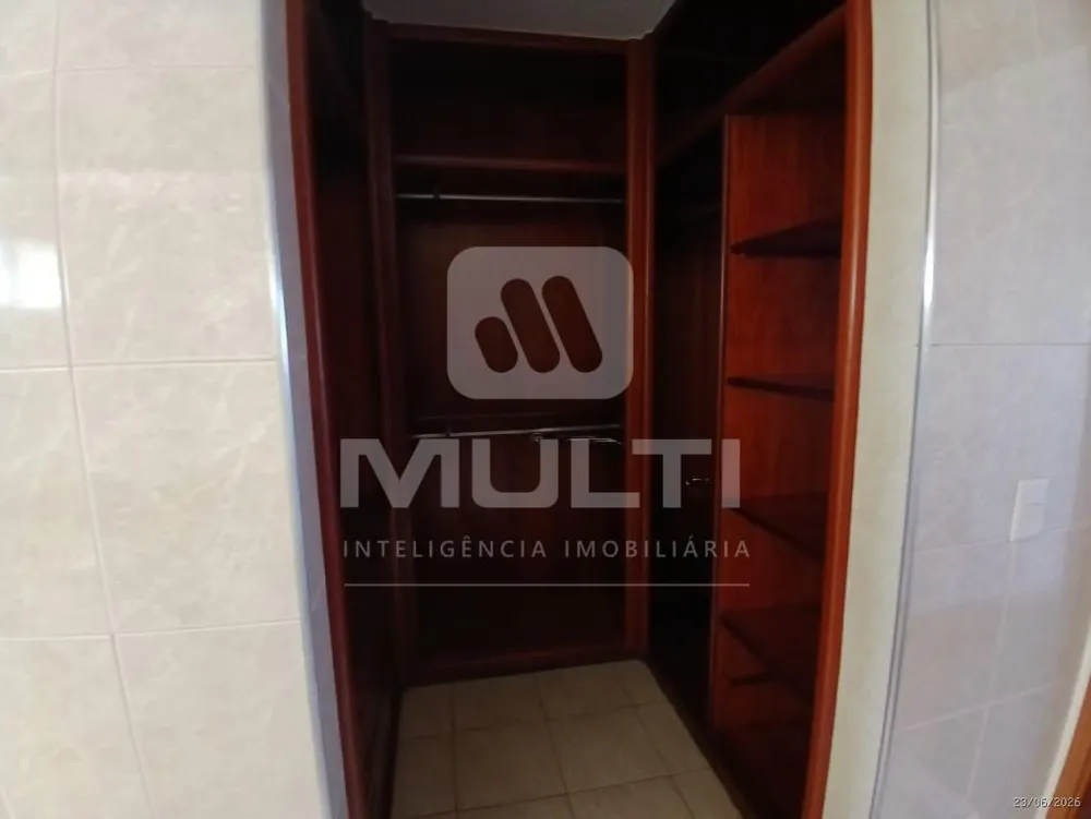 Apartamento, 3 quartos, 120 m² - Foto 1