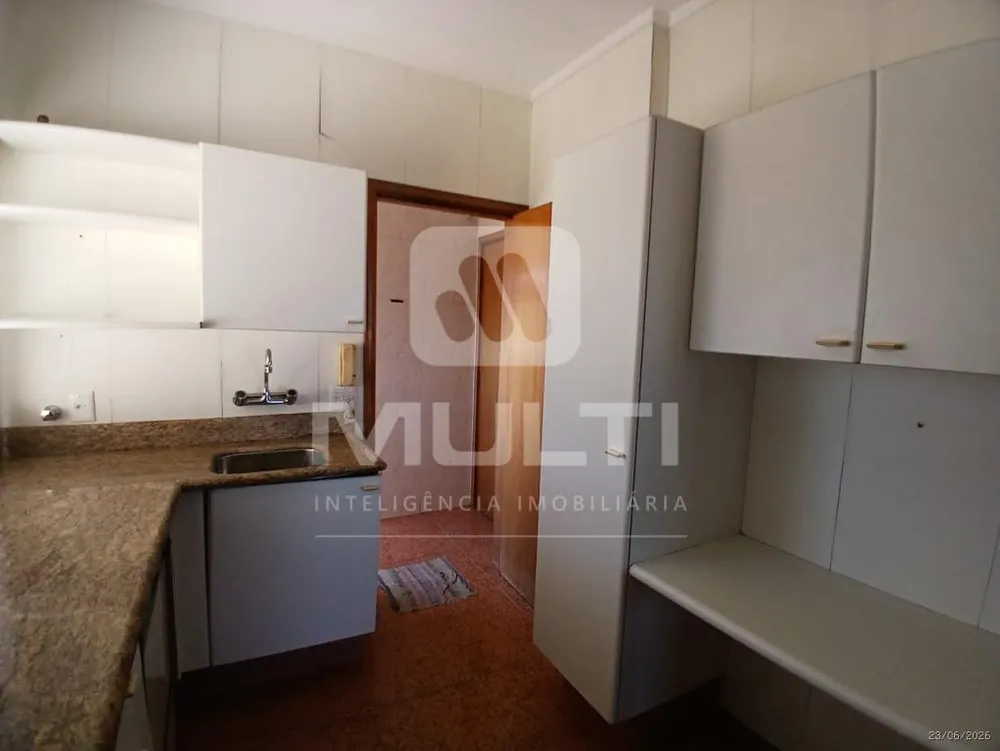 Apartamento, 3 quartos, 120 m² - Foto 2