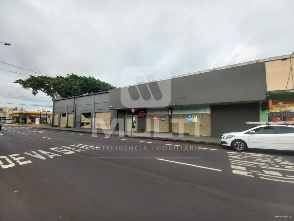 Loja-Salão, 1600 m² - Foto 3