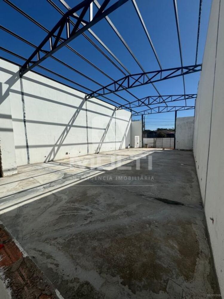 Casa, 1 quarto, 230 m² - Foto 1