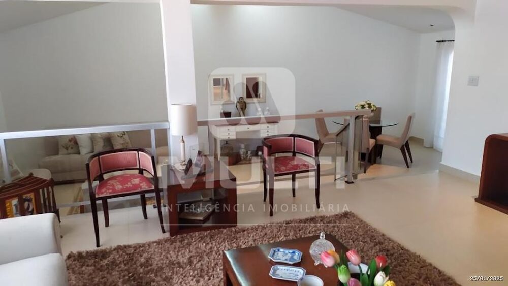 Casa à venda com 4 quartos, 341m² - Foto 3