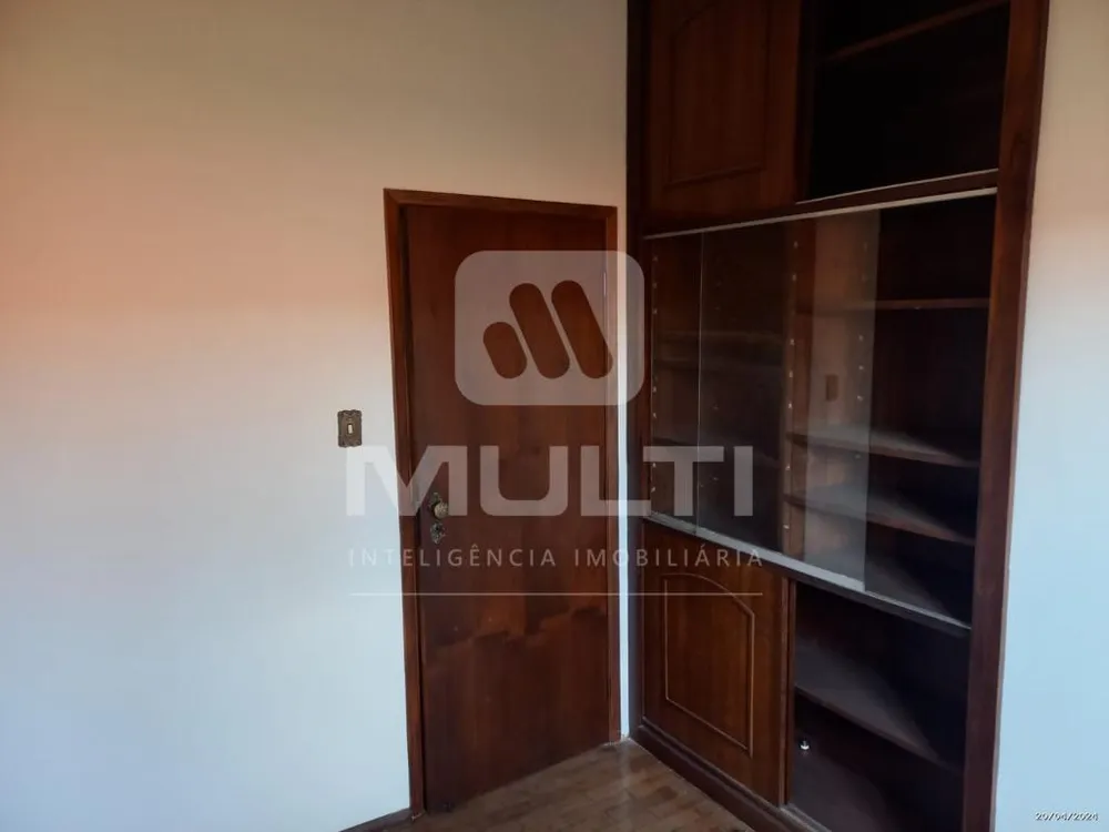 Casa, 5 quartos, 300 m² - Foto 5