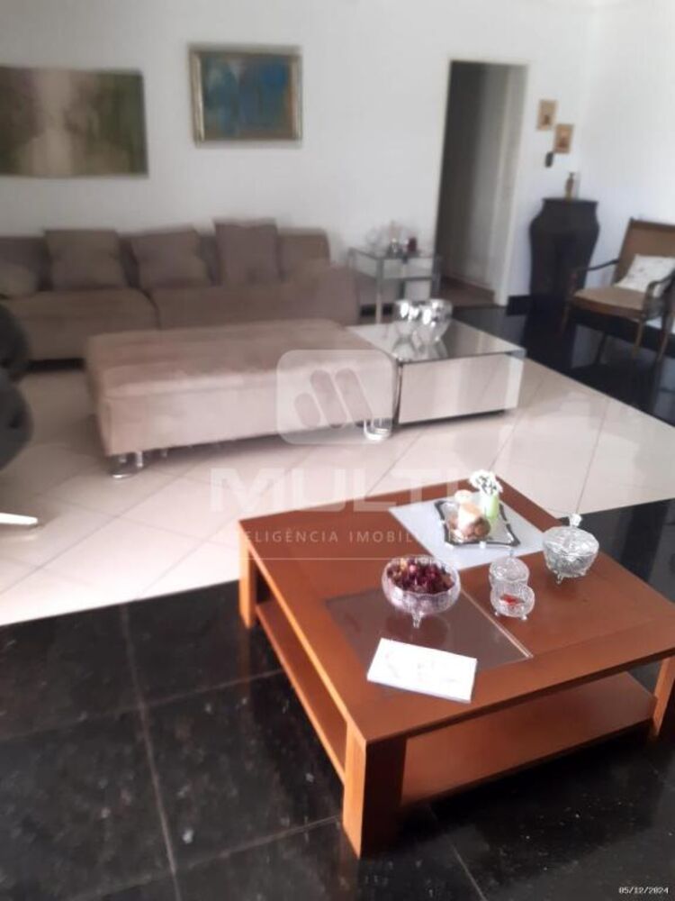 Casa, 4 quartos, 430 m² - Foto 10