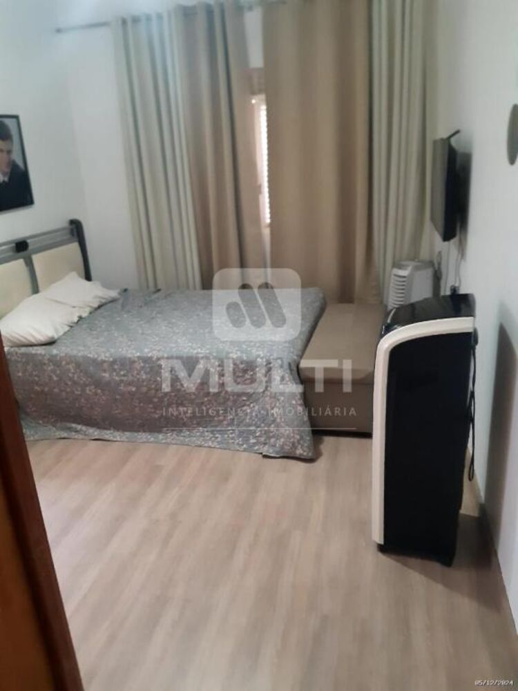 Casa, 4 quartos, 430 m² - Foto 3