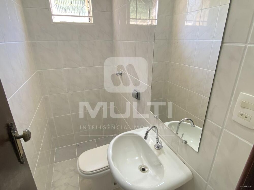 Casa, 4 quartos, 256 m² - Foto 9