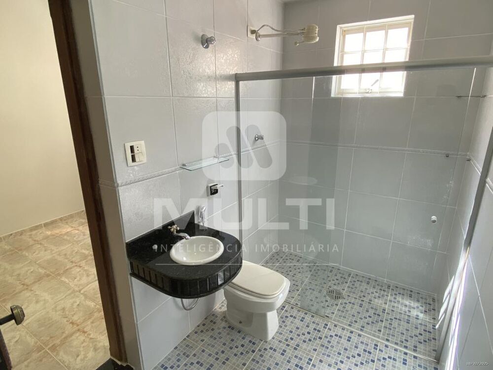 Casa, 4 quartos, 256 m² - Foto 13