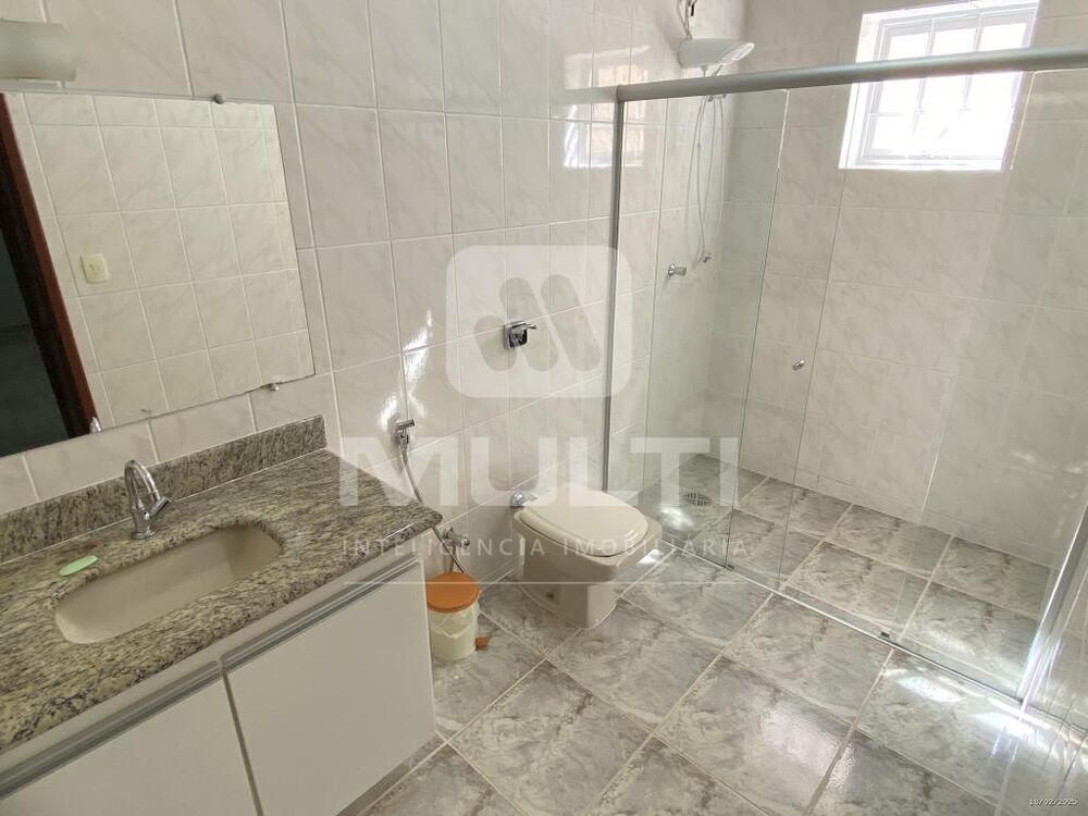 Casa, 4 quartos, 256 m² - Foto 11