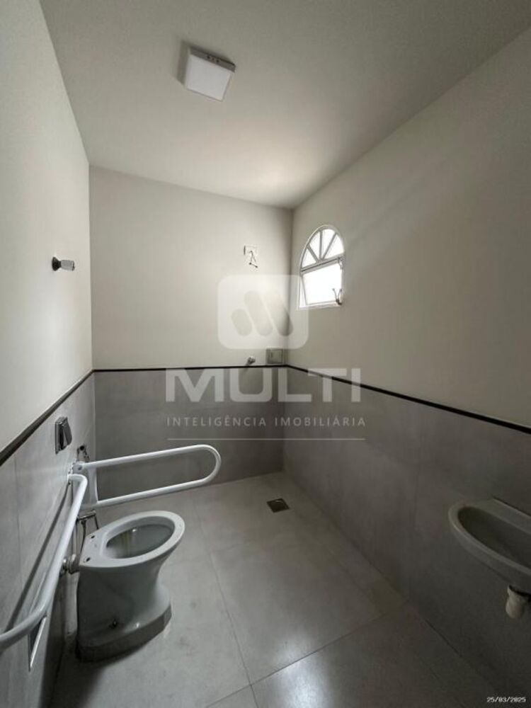 Casa, 4 quartos, 234 m² - Foto 8