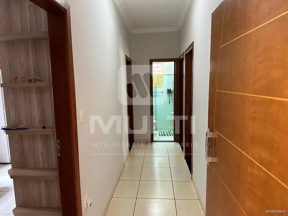 Casa, 3 quartos, 250 m² - Foto 3
