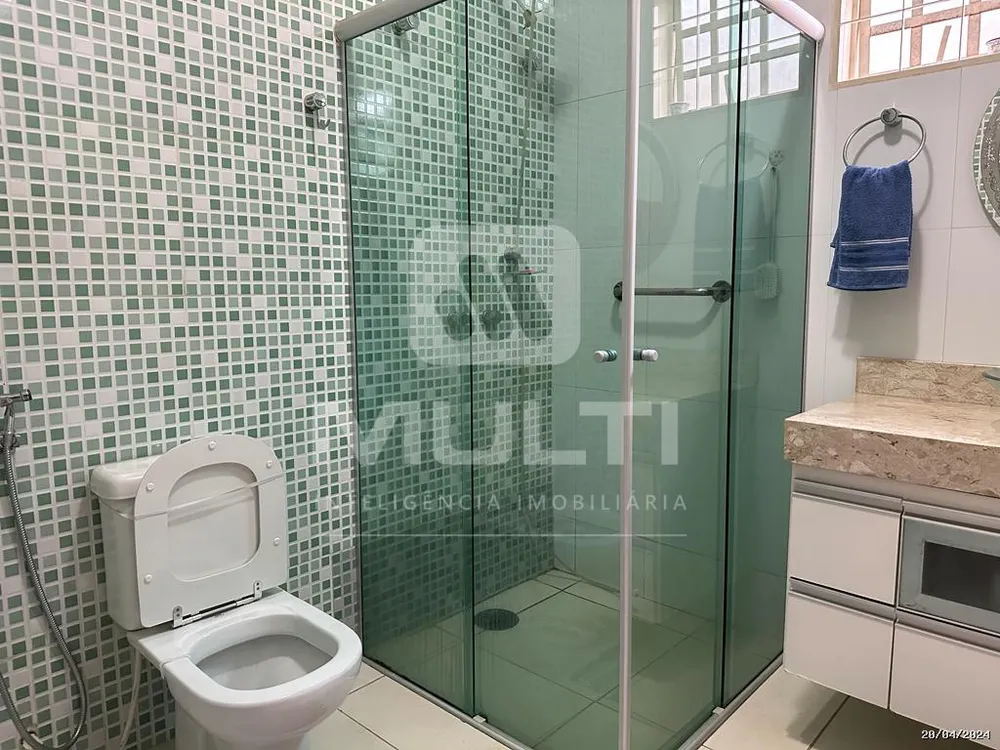 Casa, 3 quartos, 250 m² - Foto 9