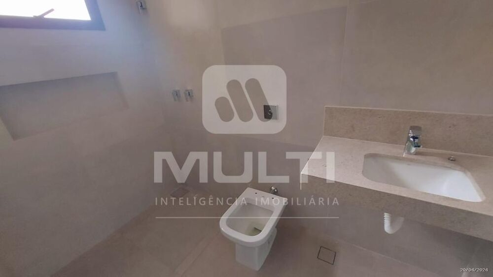 Casa, 3 quartos, 210 m² - Foto 14