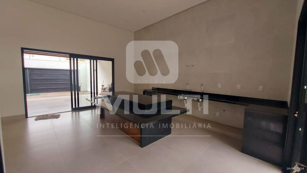 Casa, 3 quartos, 210 m² - Foto 6
