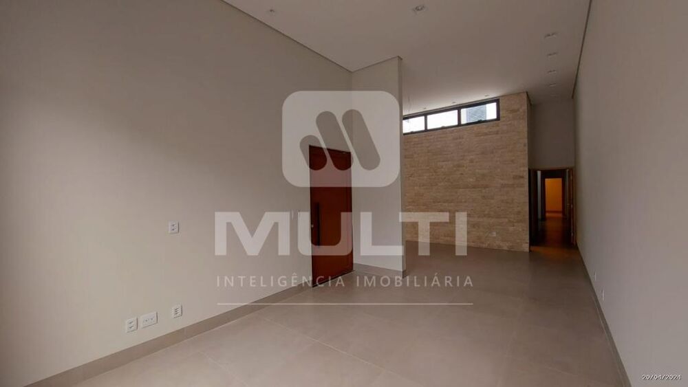 Casa, 3 quartos, 210 m² - Foto 3