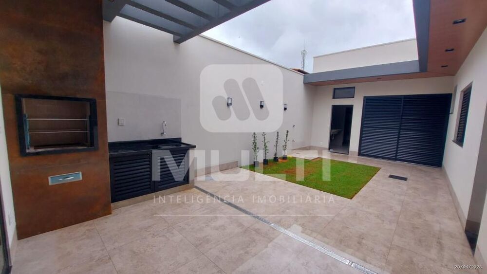 Casa, 3 quartos, 210 m² - Foto 1
