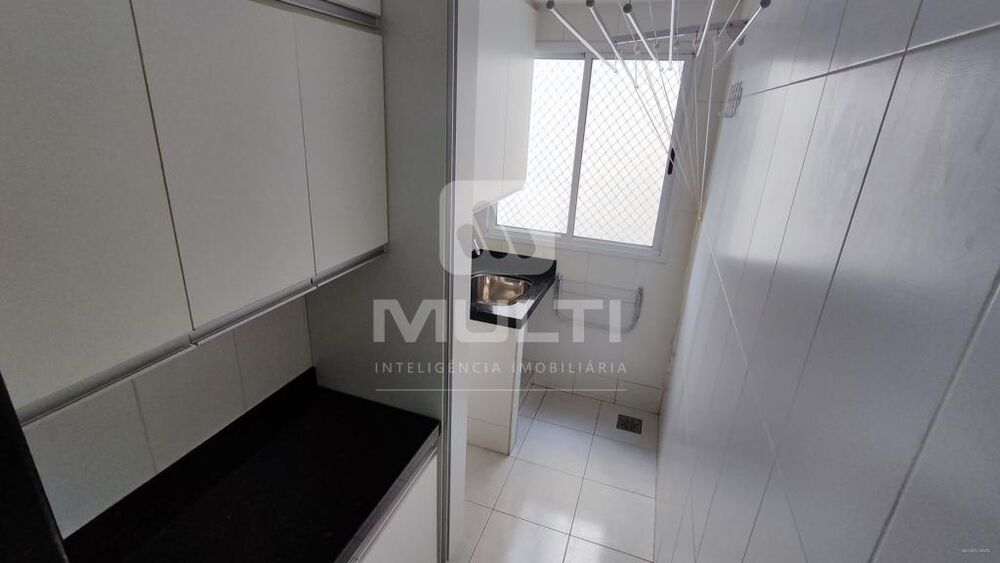 Apartamento à venda com 3 quartos, 90m² - Foto 4