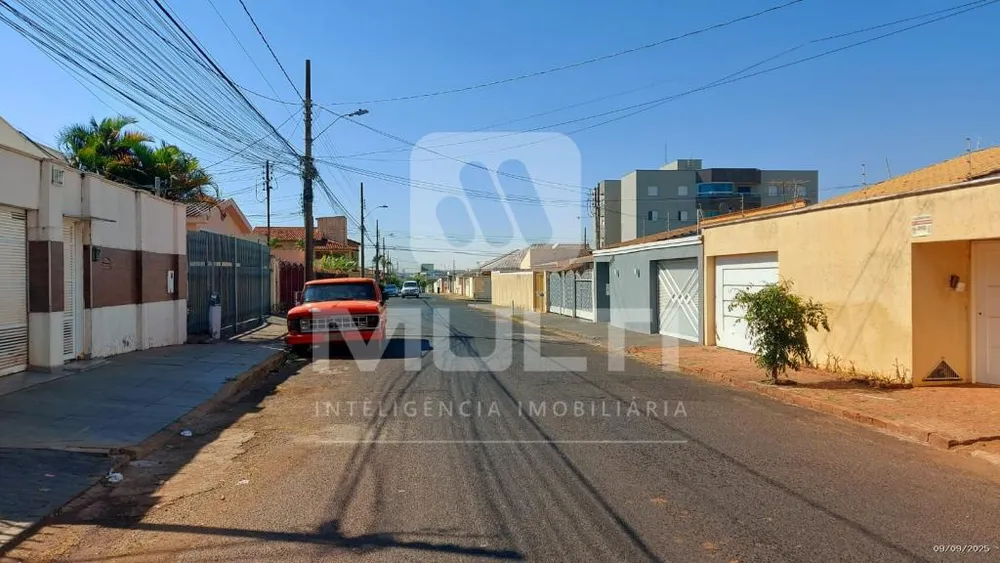 Loteamento e Condomínio - Foto 3