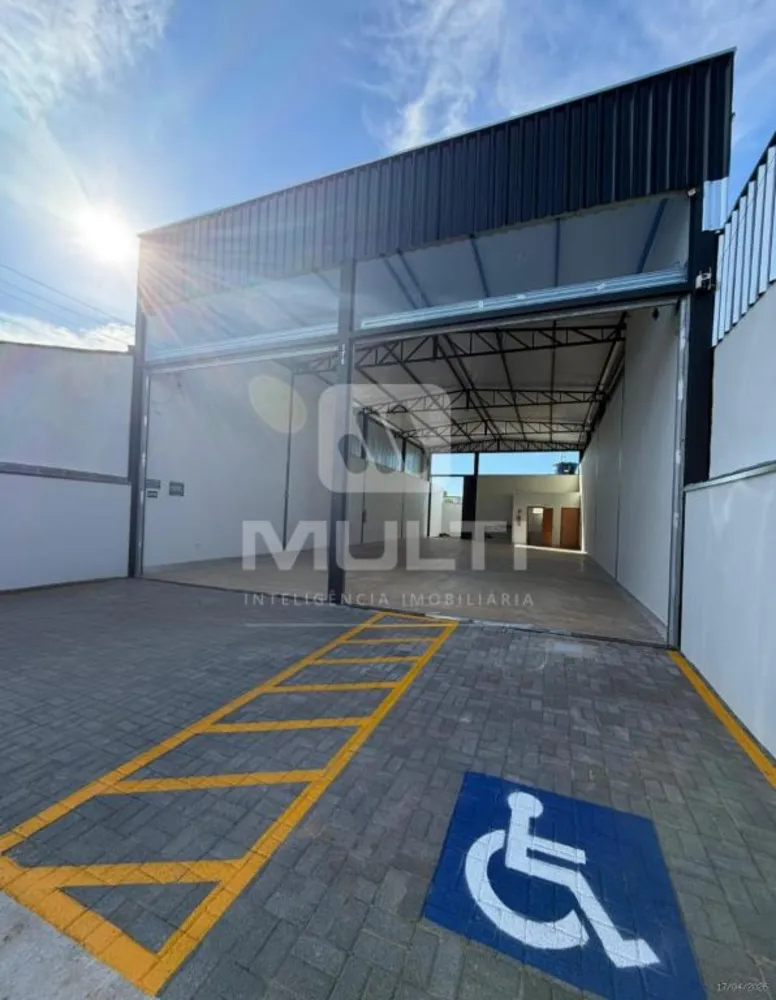Casa, 1 quarto, 200 m² - Foto 1