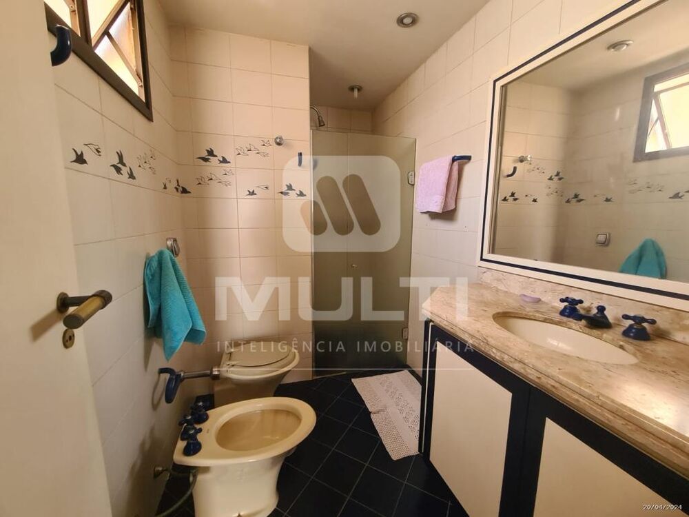 Apartamento à venda com 5 quartos, 280m² - Foto 22