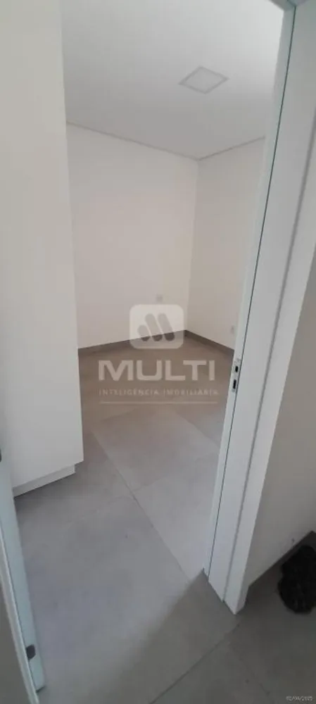 Casa, 4 quartos, 260 m² - Foto 5